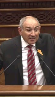 В Эребуни заявили: не бравшие деньги на выборах — опора государственности Армении