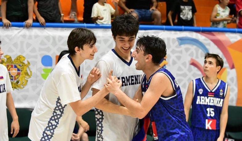 Баскетбольный матч сборной Армении U16 на чемпионате Европы в Ереване