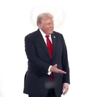 Трамп заявил, что Мелони умоляла его о совместном фото, вызвав дипломатический скандал