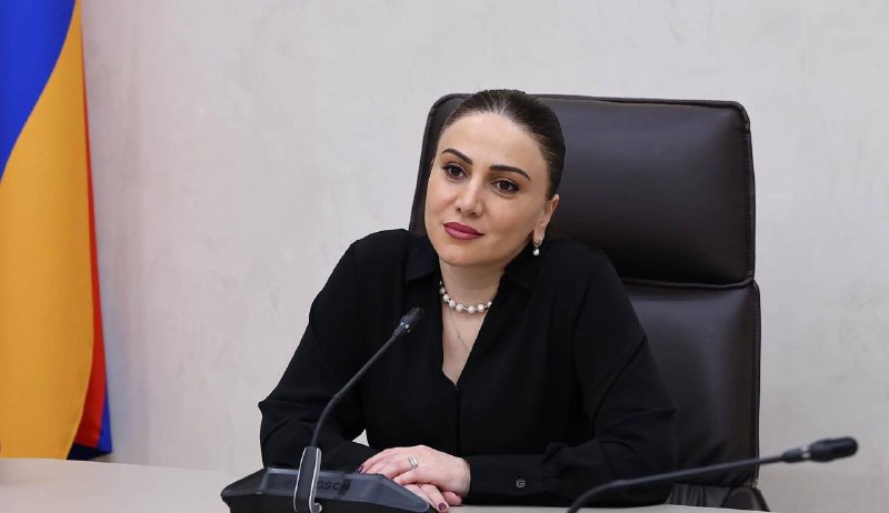 Арусяк Манавазян избрана кандидатом на пост главы фракции «Гражданский договор» в Эребуни