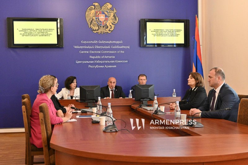 ЦИК Армении: нарушений на выборах 7 июня не было, но нужен пересчет голосов в Эребуни