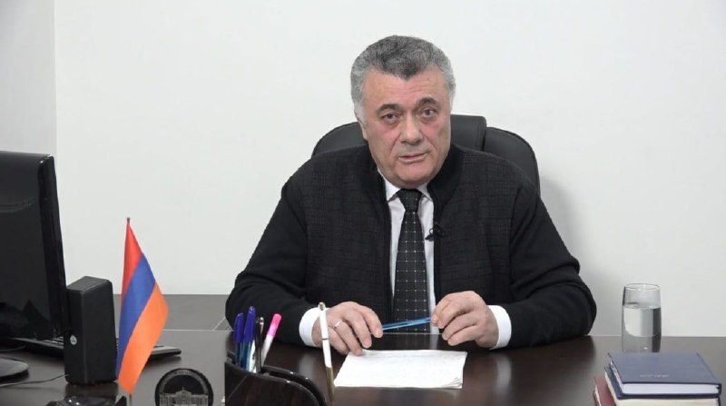 Бывшего депутата Рубена Акопяна задерживают в Ереване