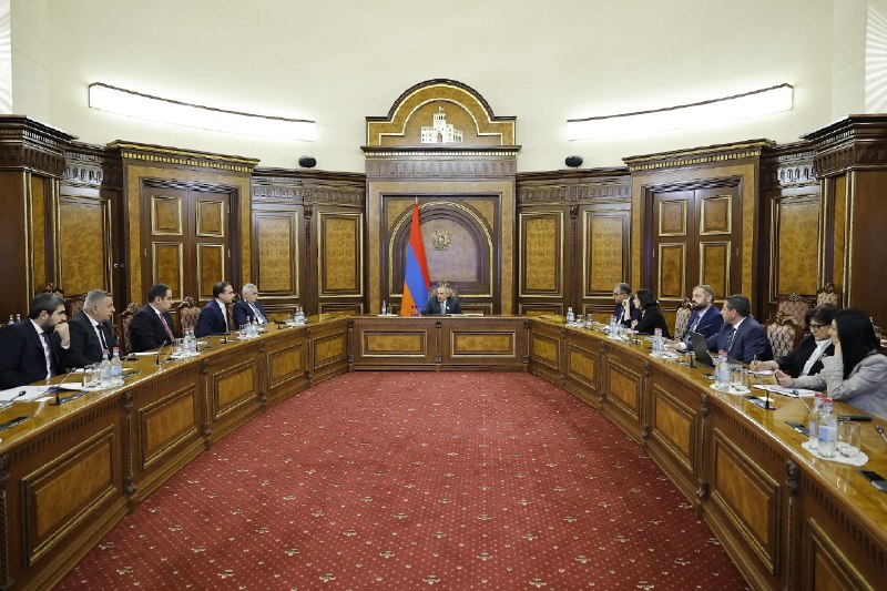 Никол Пашинян обсудил градостроительную концепцию района Конд в Ереване