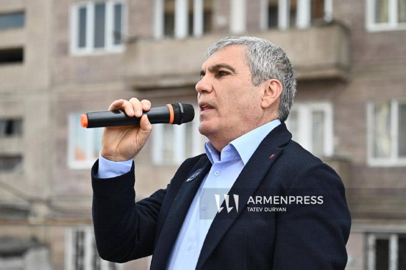 Партия «Республика» требует приостановить участие блока «Сильная Армения» в выборах в Эребуни
