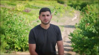 Биолог из Иджевана Роберт Саядян развивает питомник декоративных растений в Тавуше